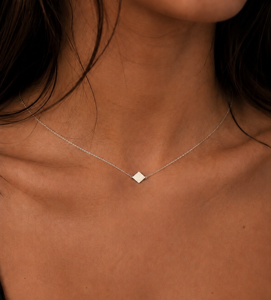 Flat Rhombus Necklace